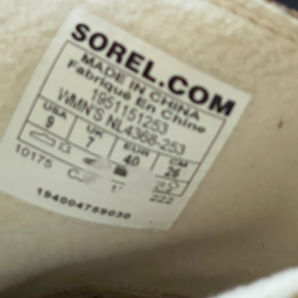 NEW Sorel Boots Size 9 - Picture 6 of 6